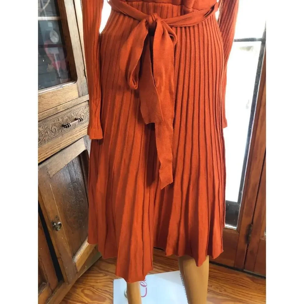 NWT Zesica Rust Pleated Long Sleeve V-Neck Tie Waist cross bodice Dress M